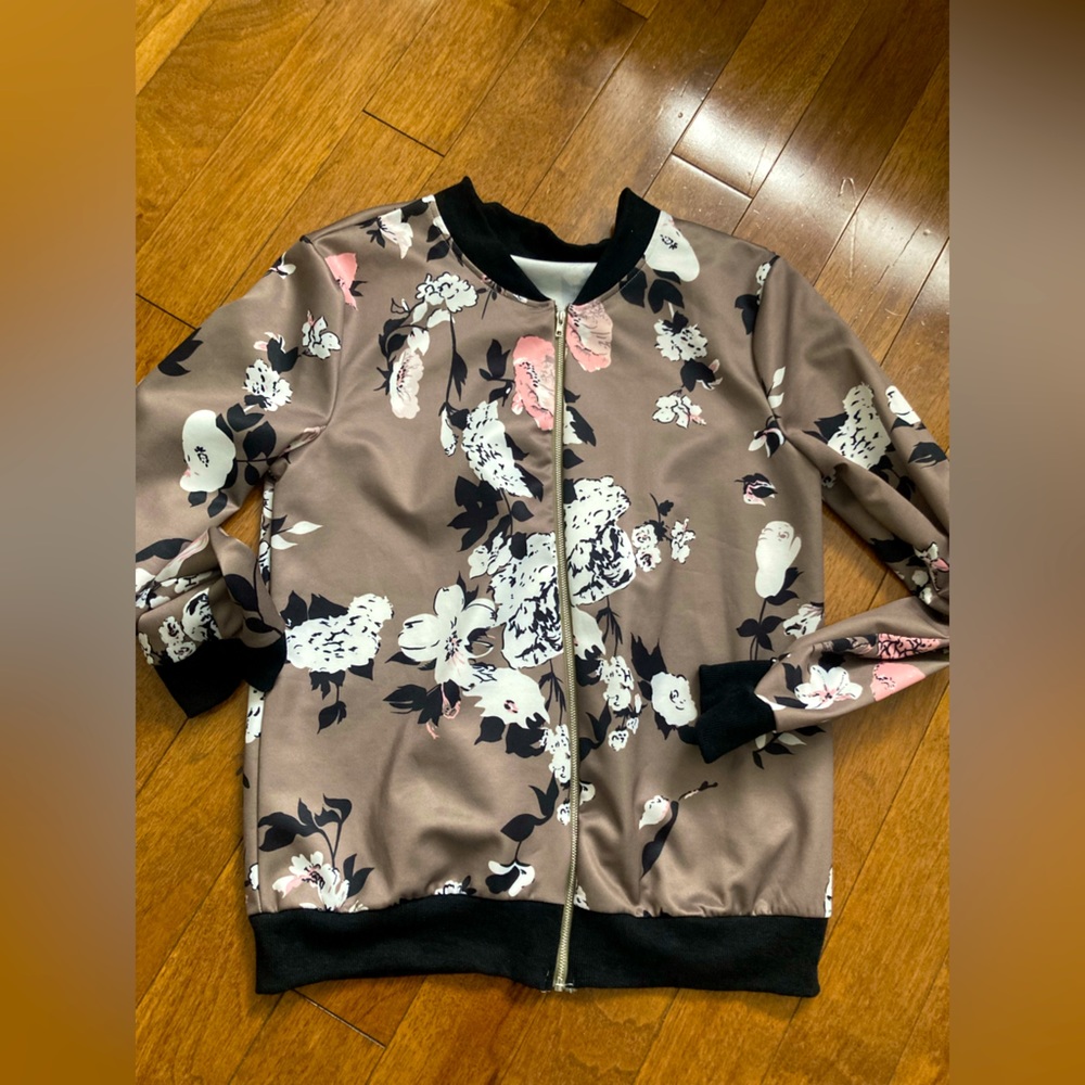 Gorgeous bomber coat.